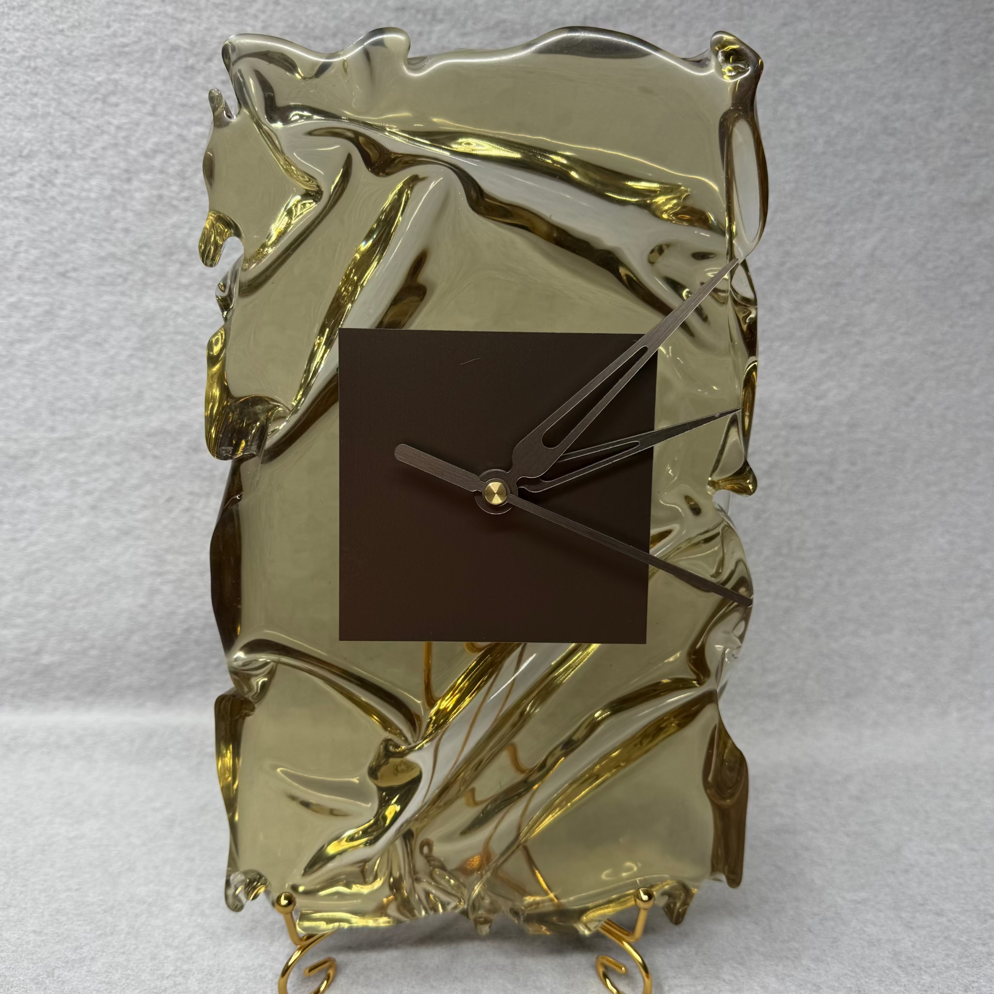 Laikrodis „Skystas šilkas“ technika