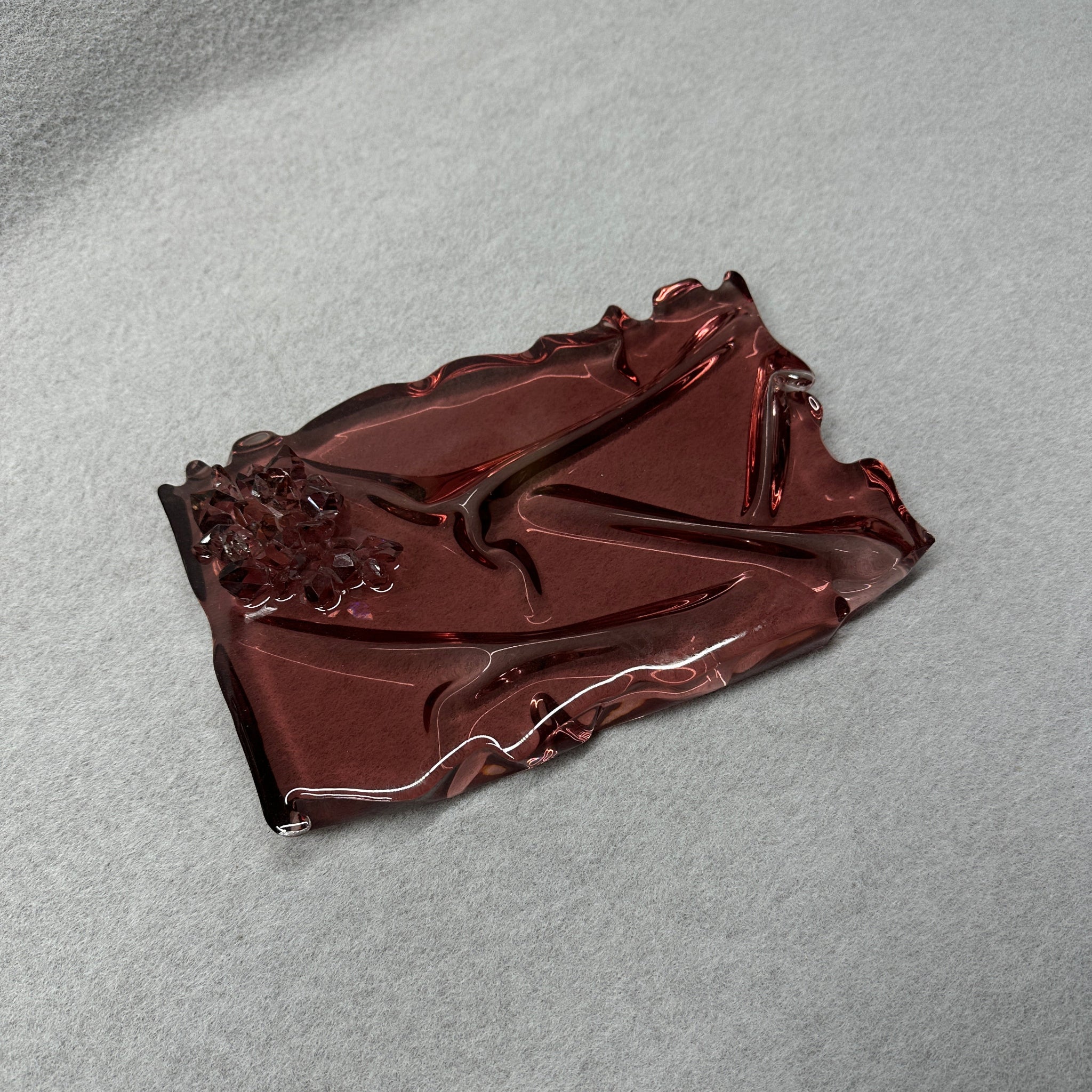 Papuošalų ir parfumerijos padėkliukas "Skystas šilkas"